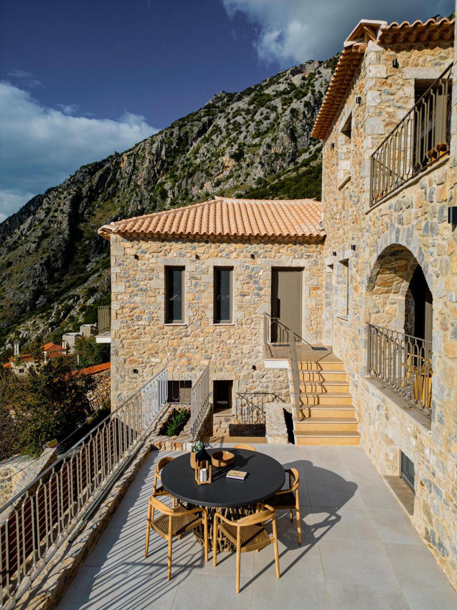 Orithyia Prime Living Villa Kalamata
